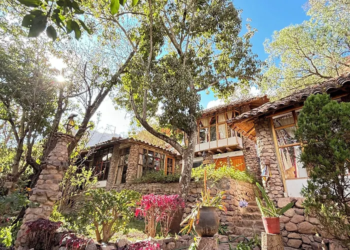 Yoga Retreat Hotel 3*